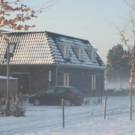 Bed & Breakfast Recreatieboerderij 't Schutje Soerendonk